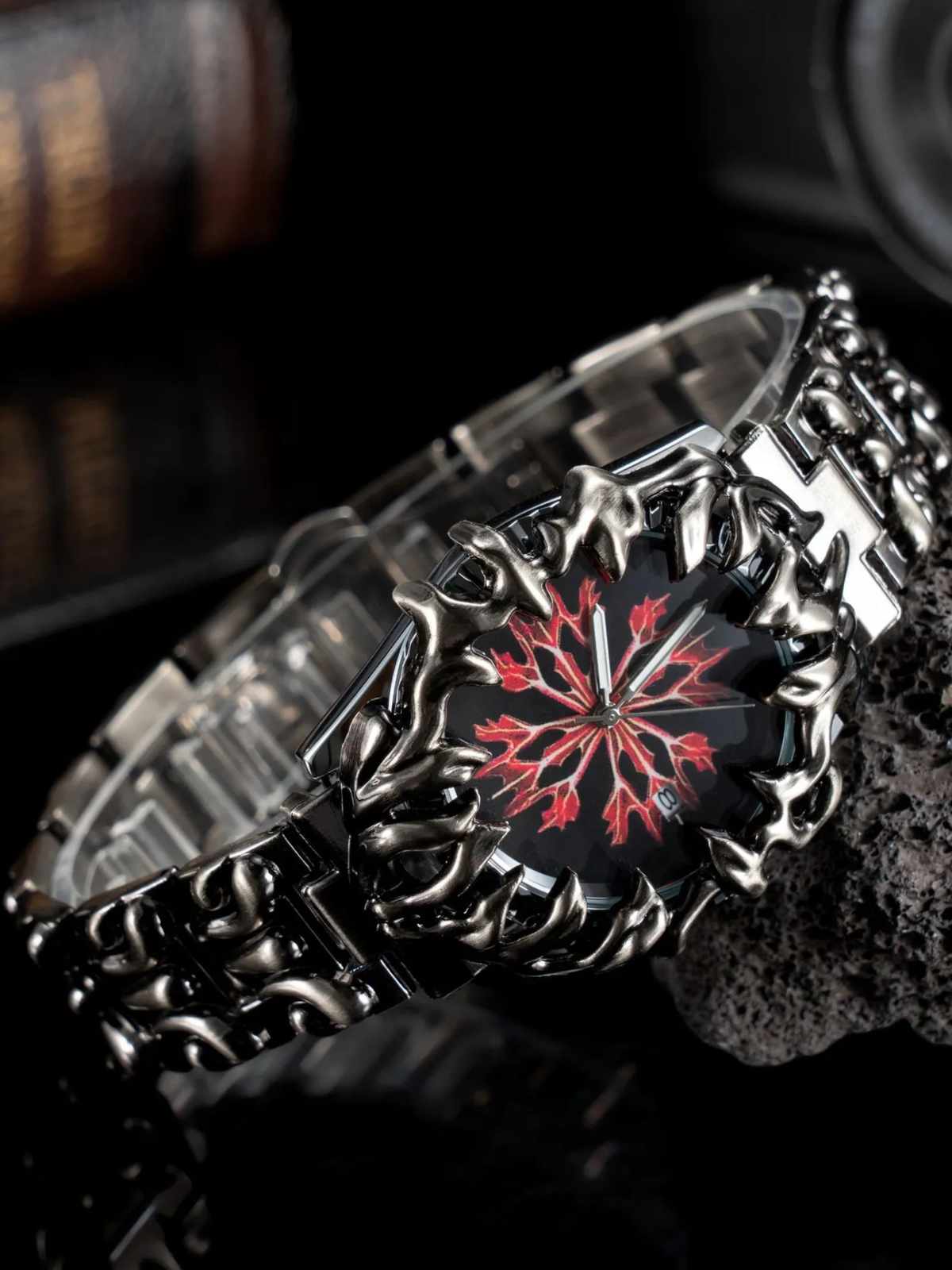 Claw Link Quartz Watch
