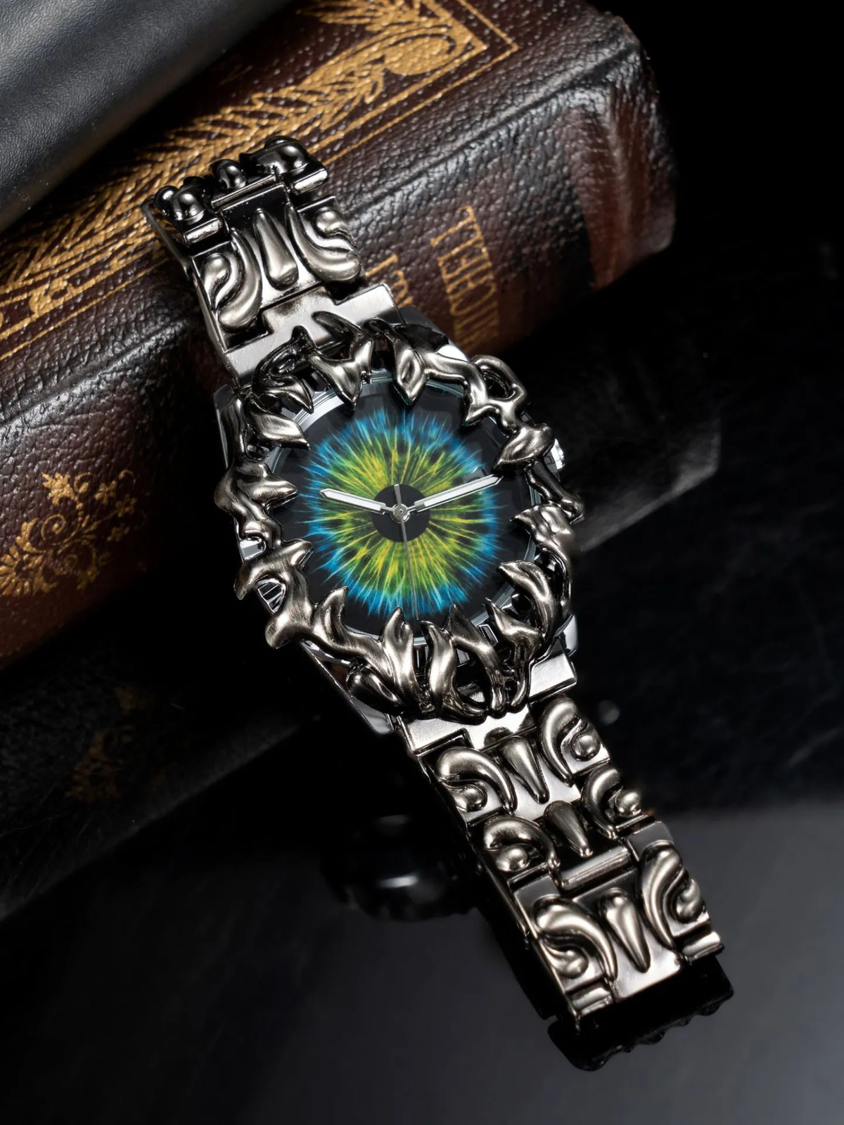 Claw Link Quartz Watch