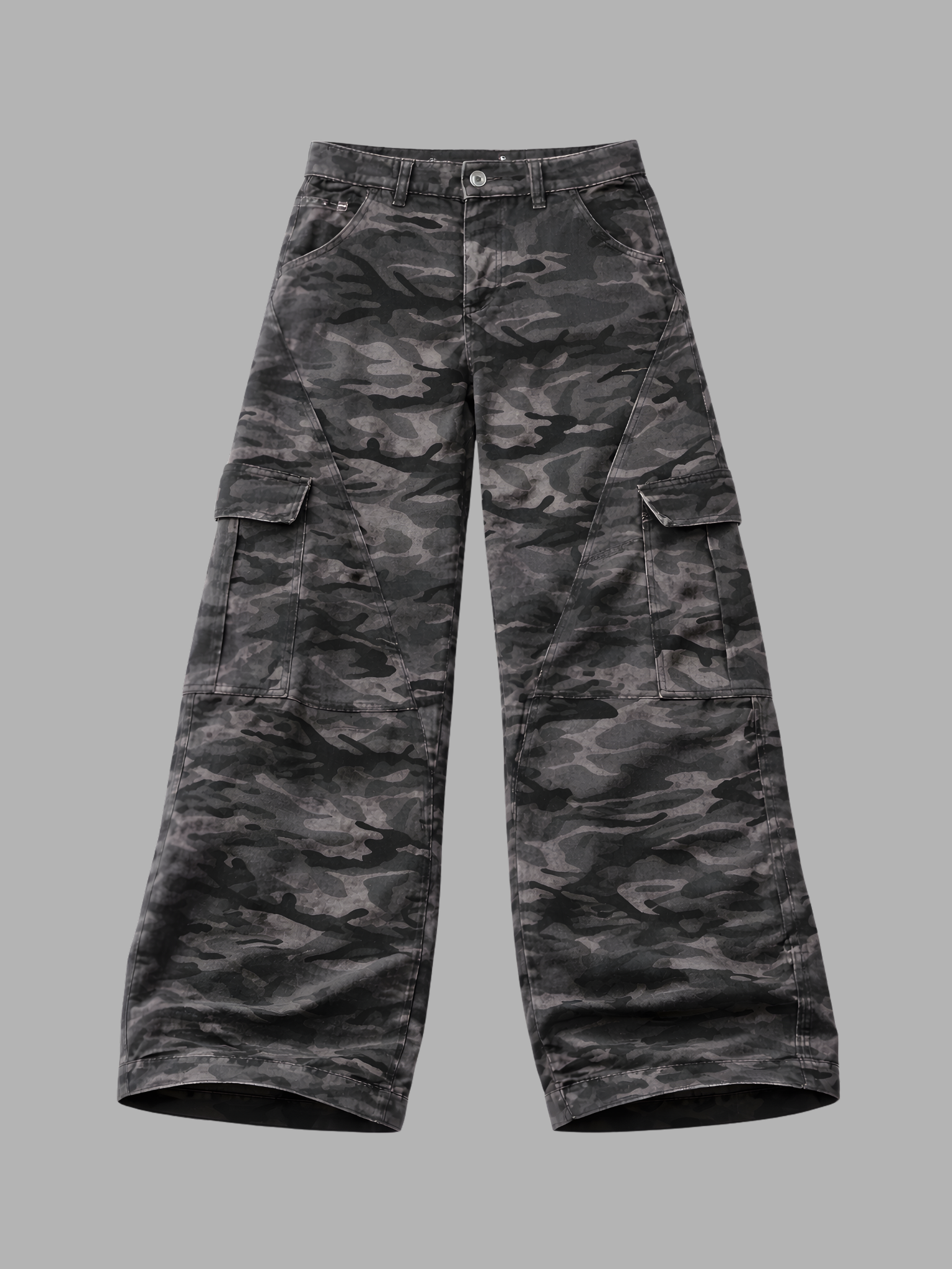 Woodland Camo Baggy Cargo Pants, product photo
