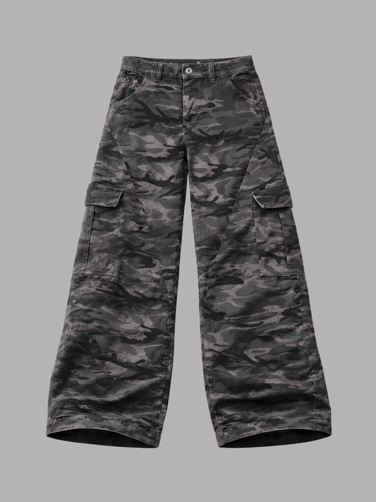 Woodland Camo Baggy Cargo Pants, product photo