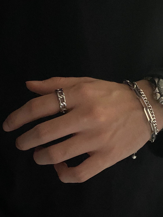 Chain Link Ring