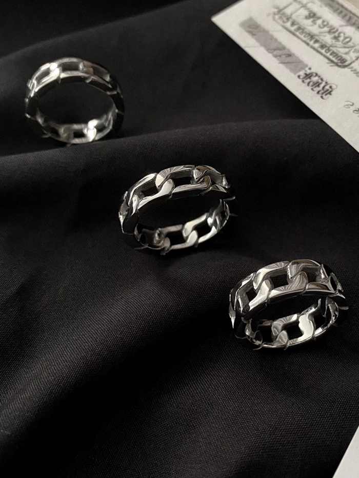 Chain Link Ring